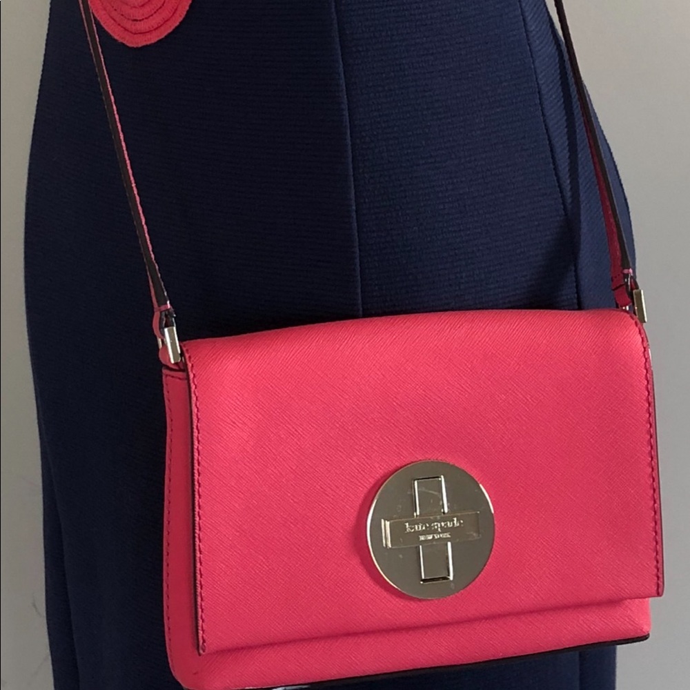 Authentic Kate Spade crossbody purse in coral
